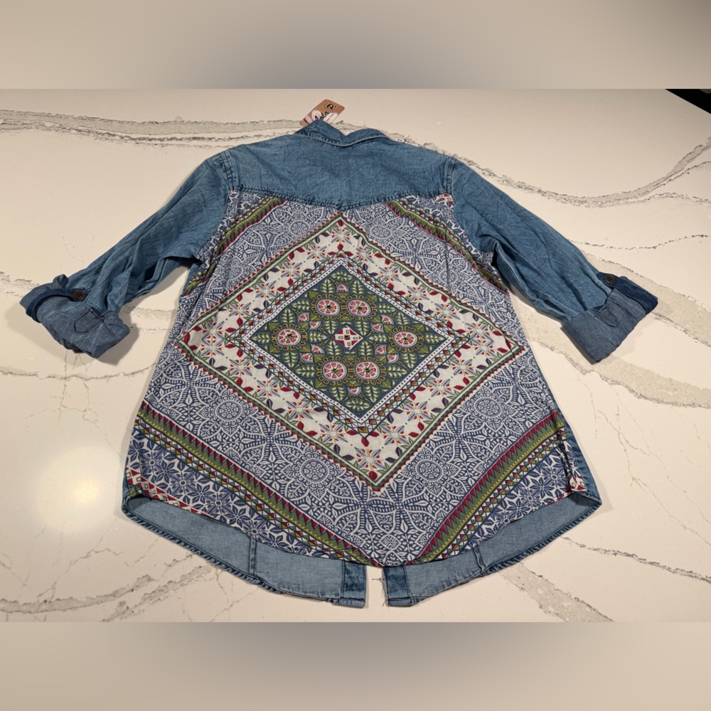 NWT Lola P boho denim shirt with cuffed sleeves and bohemian beaded back Small